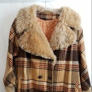 Sweatshirt hoodie pea coat buttons